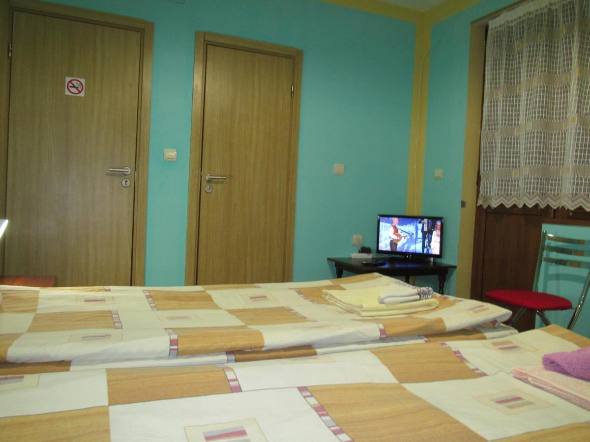 Pri Orehite Guesthouse Oreshak (Lovech) Exterior foto